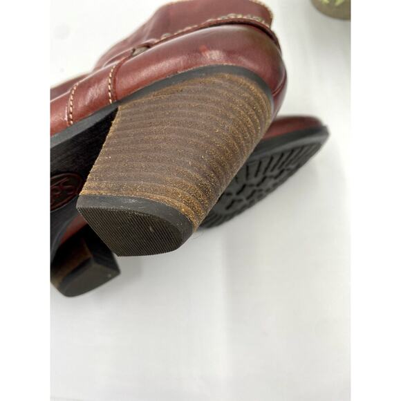 SOFT Boots Brown Red Leather Ankle Bootie Side Zip Western Harness Style 8.5W - Picture 9 of 12